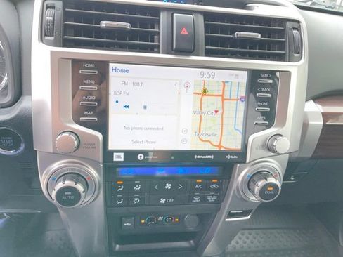 Used 2022 Toyota 4Runner Limited AWD/4WD image 9