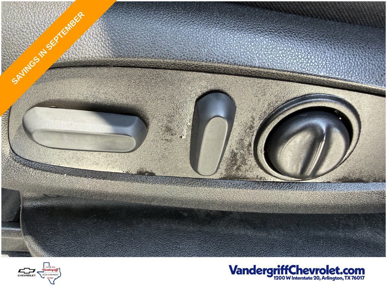 Certified 2023 Chevrolet Traverse LT FWD image 24