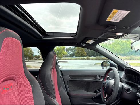 Used 2025 Honda Civic Si image 10