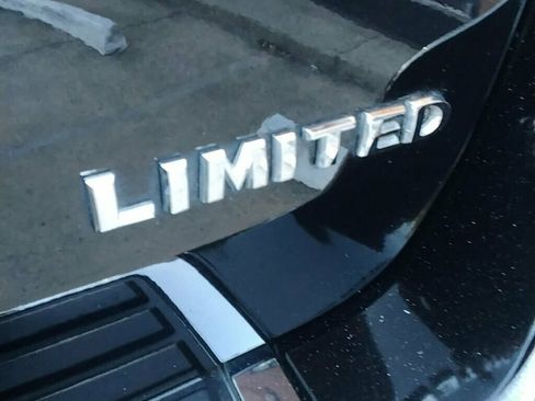 Used 2018 Jeep Grand Cherokee Limited image 38