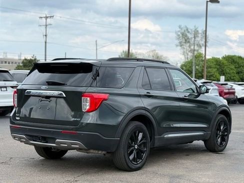 Certified 2023 Ford Explorer XLT w/ Equipment Group 202A AWD/4WD image 38