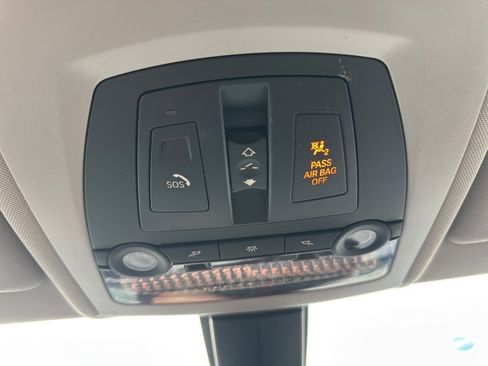 Used 2017 BMW X3 xDrive28i image 13