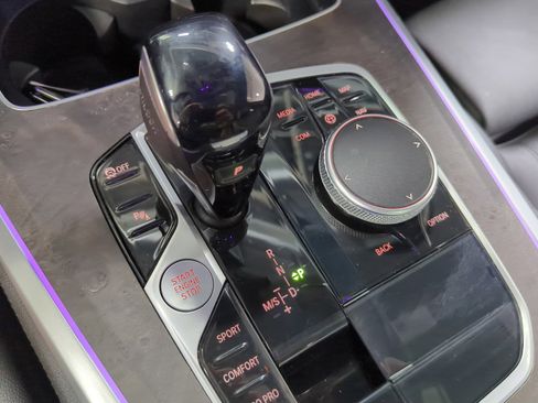 Used 2022 BMW X5 xDrive40i w/ Premium Package image 24