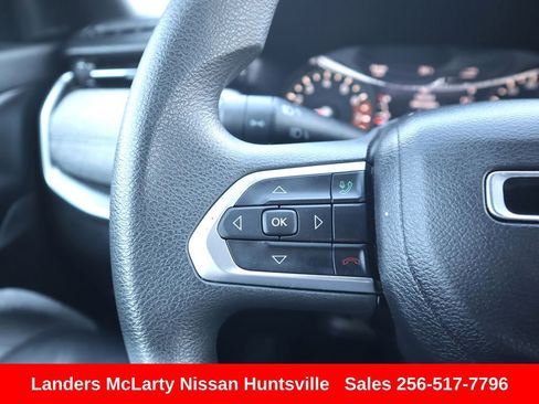 Used 2024 Jeep Compass Sport image 23