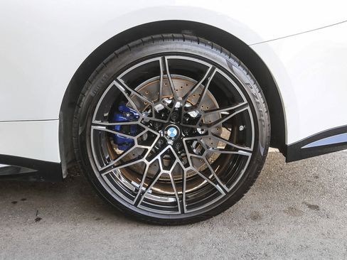 Used 2024 BMW M4 Coupe image 8