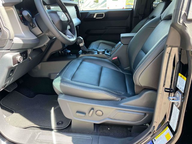 New 2026 Ford Bronco Outer Banks AWD/4WD image 22