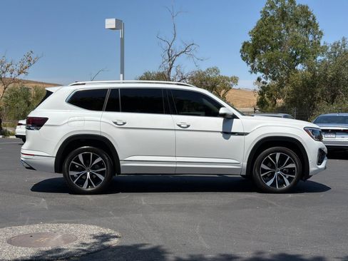 Used 2024 Volkswagen Atlas SEL Premium R-Line AWD/4WD image 7