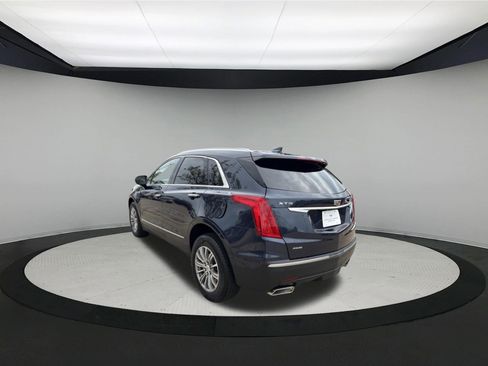 Used 2019 Cadillac XT5 Luxury AWD/4WD image 3