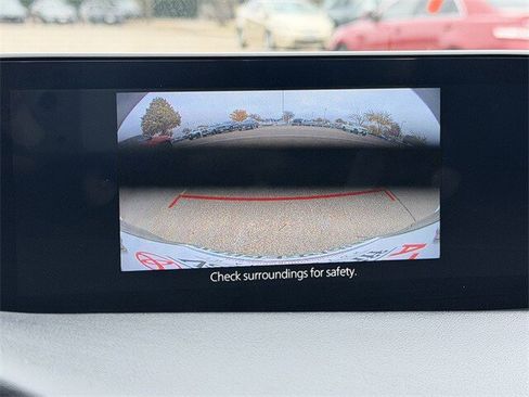 Used 2025 MAZDA MAZDA3 s image 17