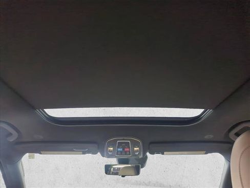 Used 2023 Jeep Grand Cherokee 4WD 4xe w/ Luxury Tech Group II image 22