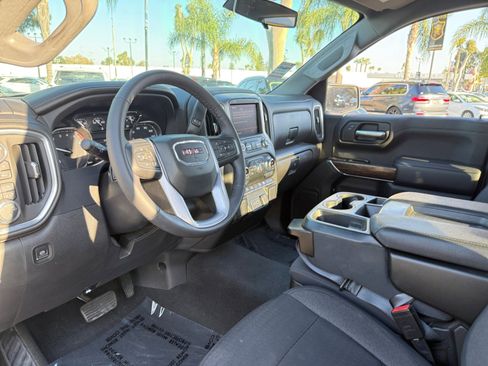 Used 2022 GMC Sierra 1500 Elevation image 15