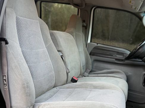 Used 2004 Ford F250 XL image 17