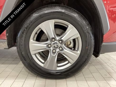 Used 2025 Toyota RAV4 XLE AWD/4WD image 24