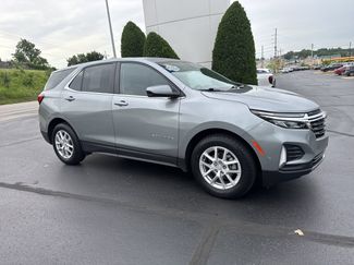 Used 2023 Chevrolet Equinox LT w/ Driver Convenience Package image 1