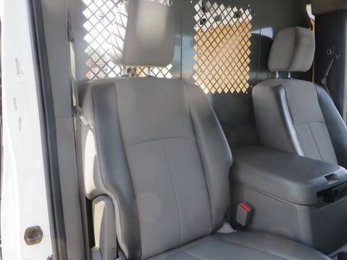 Used 2019 Nissan NV 2500 SV RWD image 23