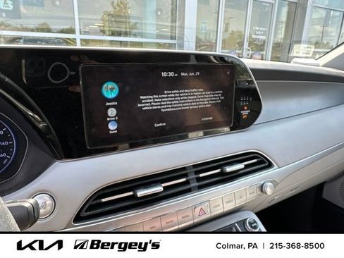 Used 2022 Hyundai Palisade SEL w/ 8P Bench Seat Package AWD/4WD image 8