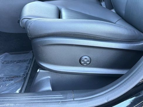 Used 2025 Mercedes-Benz GLA 250 4MATIC w/ Winter Package image 13