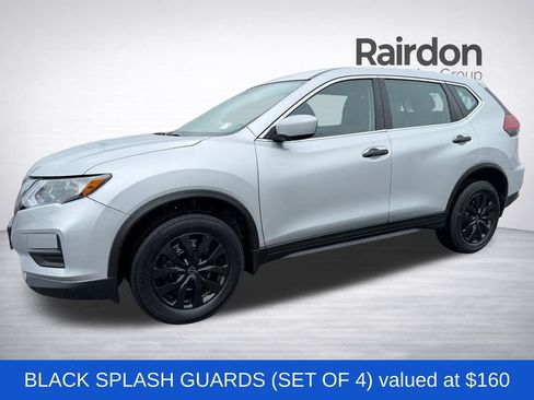 Used 2018 Nissan Rogue S AWD/4WD image 3