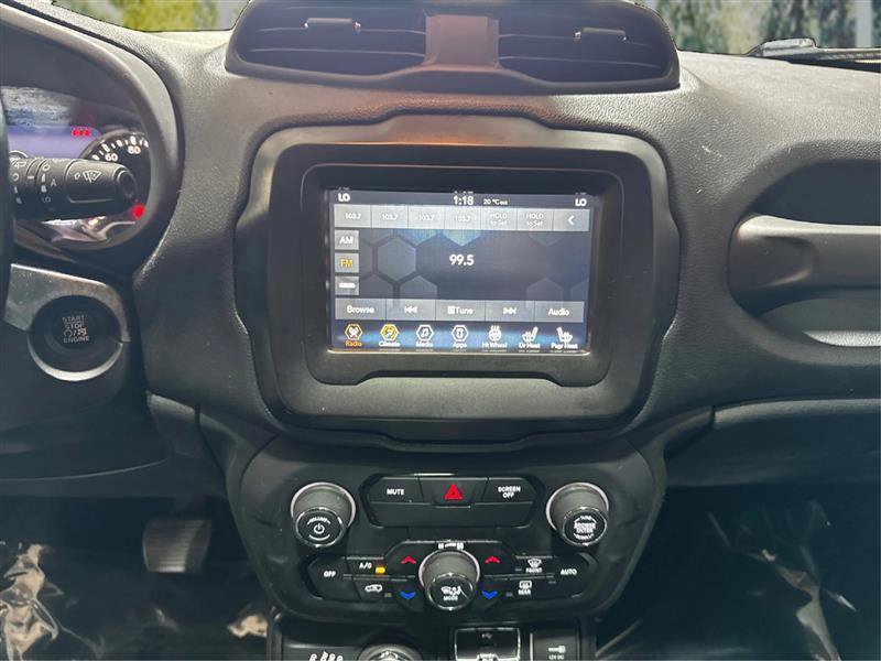Used 2019 Jeep Renegade Limited AWD/4WD image 16