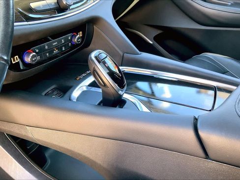 Used 2021 Buick Enclave Avenir w/ Avenir Technology Package image 15