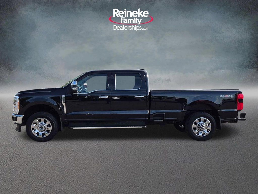 Used 2023 Ford F250 Lariat w/ Chrome Package AWD/4WD image 9