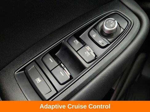 Used 2023 Subaru Outback Premium AWD/4WD image 19