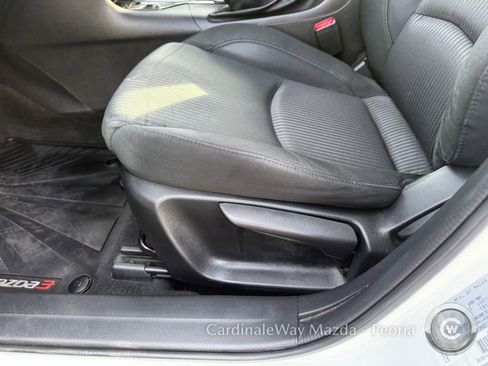Used 2016 MAZDA MAZDA3 i Touring image 24