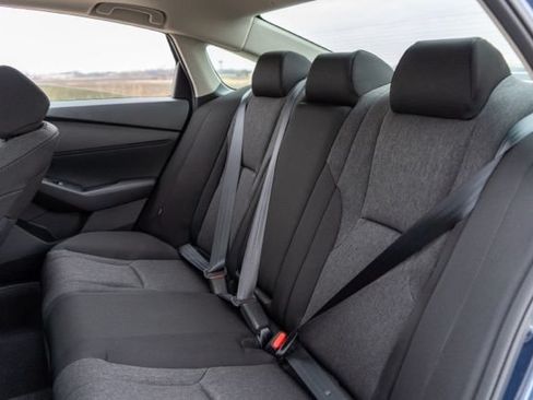 Used 2025 Honda Accord SE image 15