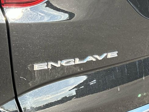 Used 2023 Buick Enclave Essence FWD image 32