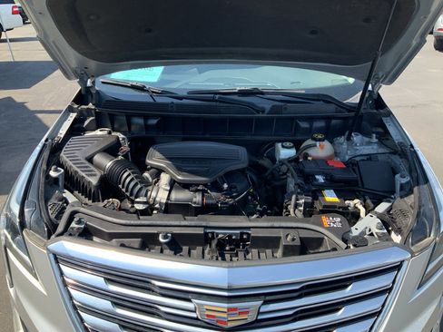 Used 2019 Cadillac XT5 Premium Luxury AWD/4WD image 9