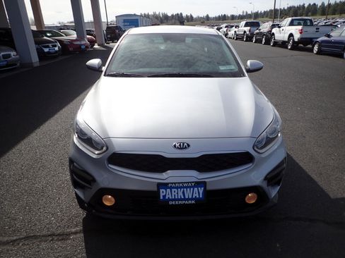 Used 2021 Kia Forte LXS image 8