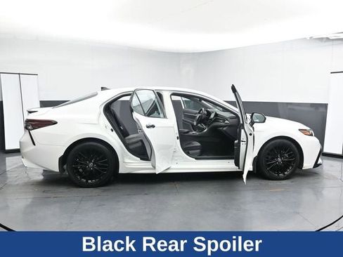 Used 2022 Toyota Camry SE w/ Convenience Package image 37