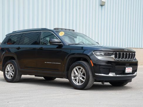 Used 2021 Jeep Grand Cherokee L Laredo w/ Luxury Tech Group I AWD/4WD image 5