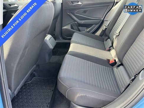 Certified 2025 Volkswagen Jetta S image 9