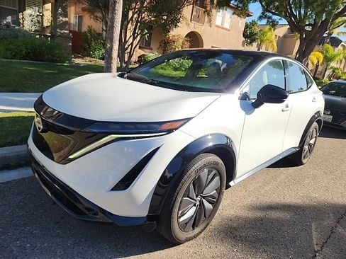 Used 2024 Nissan Ariya FWD image 17