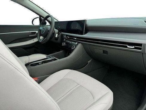 New 2025 Hyundai Sonata SEL image 14