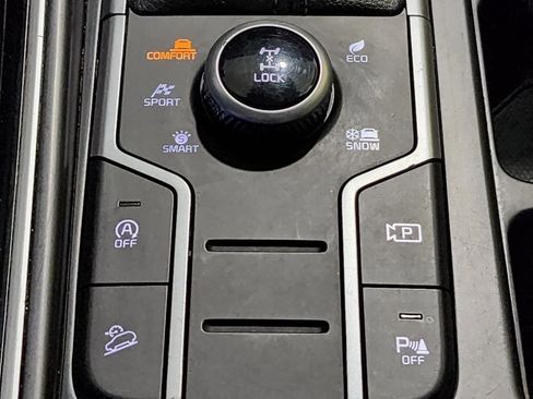 Used 2021 Kia Sorento S w/ Panoramic Sunroof Package AWD/4WD image 23