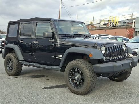 Used 2014 Jeep Wrangler Unlimited Sport w/ Quick Order Package 24S image 3