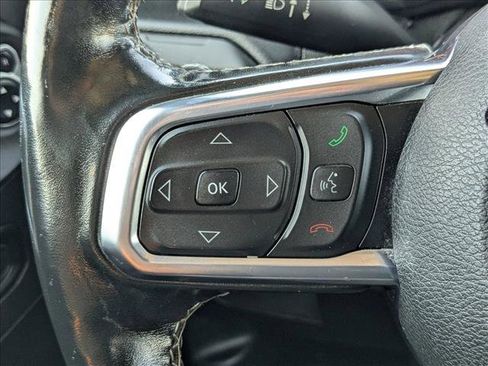 Used 2020 Jeep Gladiator Overland image 17