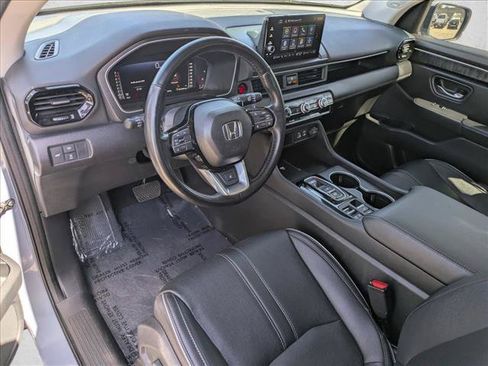 Used 2023 Honda Pilot Elite image 10