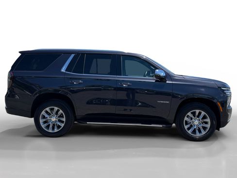 Used 2025 Chevrolet Tahoe Premier w/ Sun And Tow Package AWD/4WD image 6