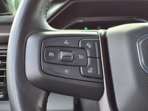 Used 2025 GMC Sierra 2500 AT4X image 12