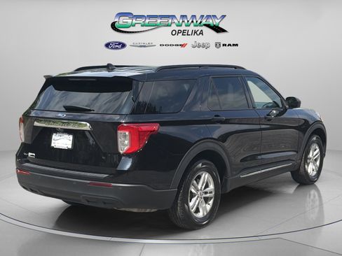 Used 2023 Ford Explorer XLT RWD image 7