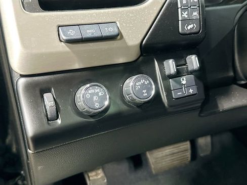 Used 2020 GMC Yukon Denali w/ Open Road Package AWD/4WD image 12