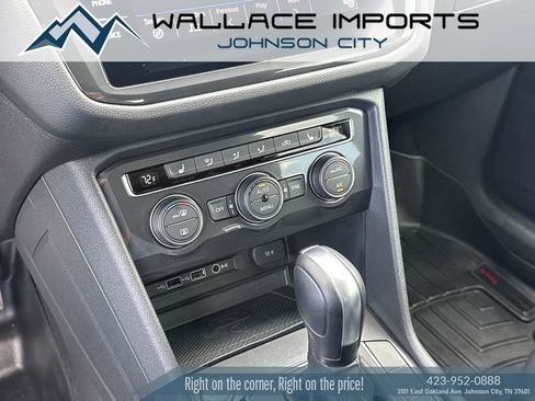 Used 2020 Volkswagen Tiguan SE w/ Panoramic Sunroof Package AWD/4WD image 27