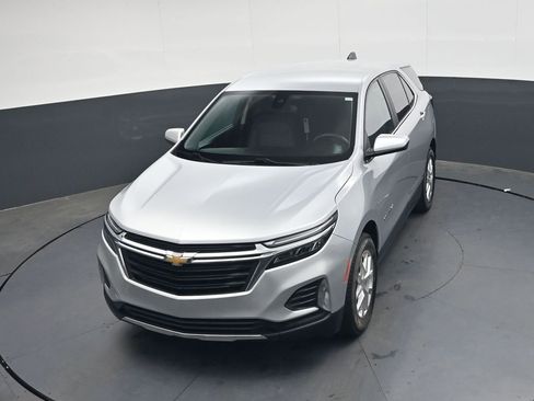 Used 2022 Chevrolet Equinox LT FWD image 19