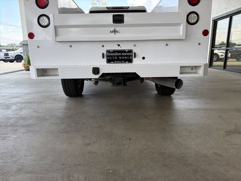 Used 2025 Chevrolet Silverado 2500 LT w/ Convenience Package AWD/4WD image 27