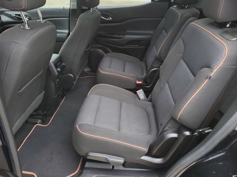 Used 2021 GMC Acadia AT4 w/ Trailering Package AWD/4WD image 25