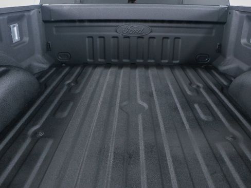 Used 2022 Ford F250 Lariat w/ Black Appearance Package image 30