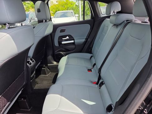 Used 2024 Mercedes-Benz GLA 35 AMG 4MATIC image 24